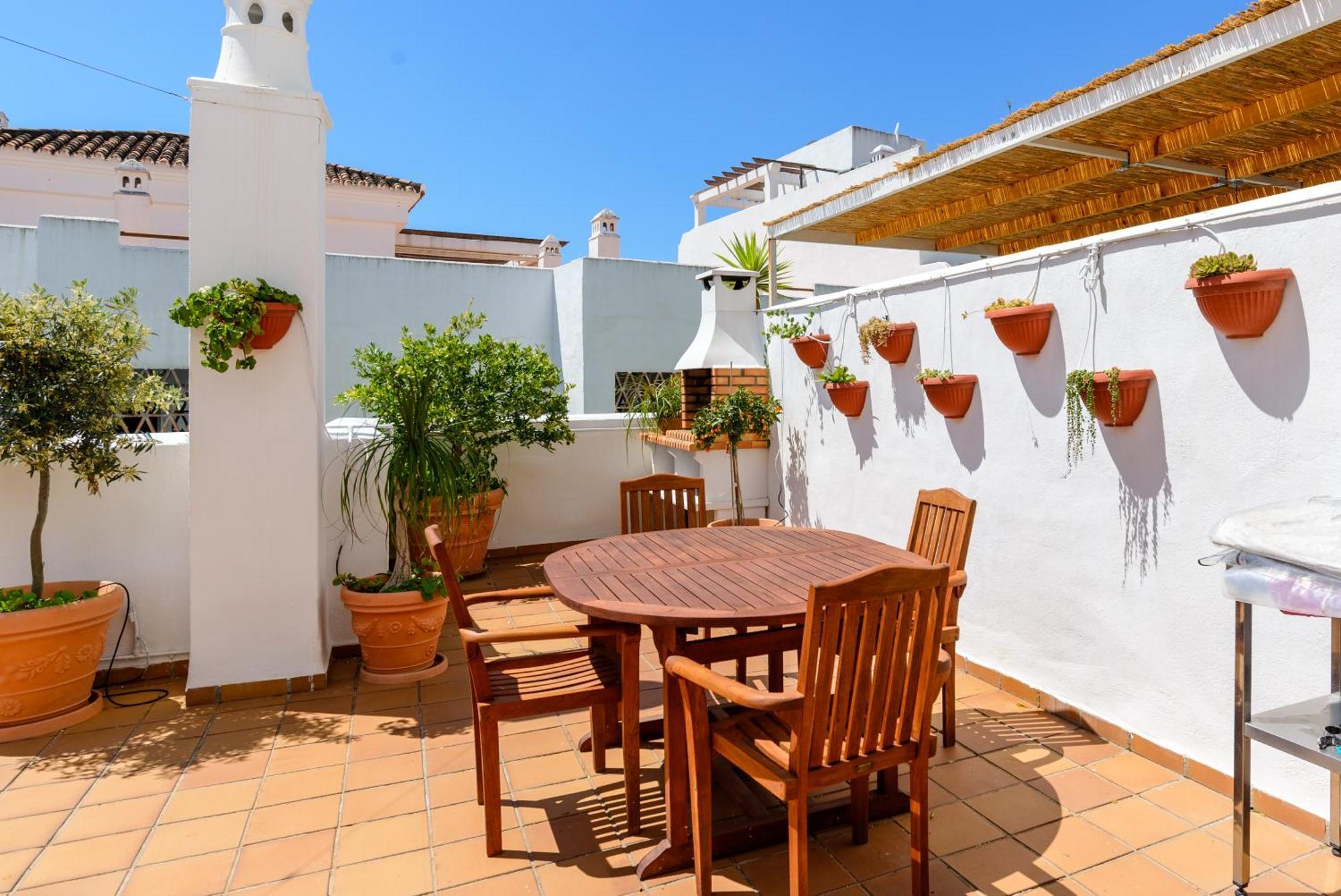 Golf Hills Bed & Breakfast Estepona Dış mekan fotoğraf