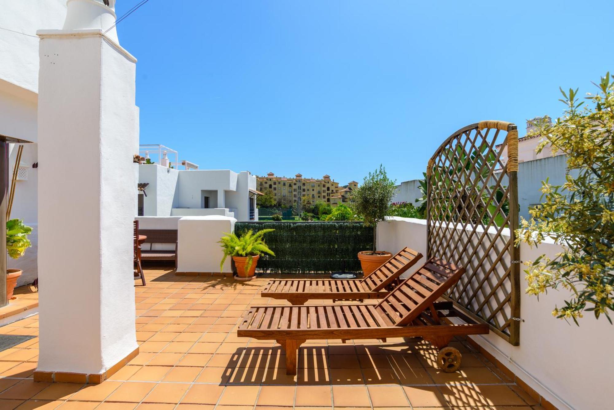 Golf Hills Bed & Breakfast Estepona Dış mekan fotoğraf