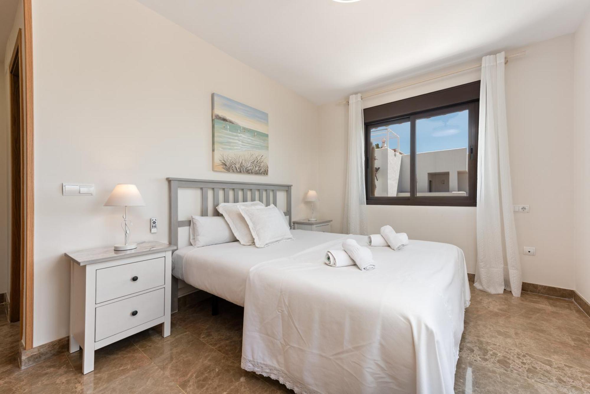 Golf Hills Bed & Breakfast Estepona Dış mekan fotoğraf